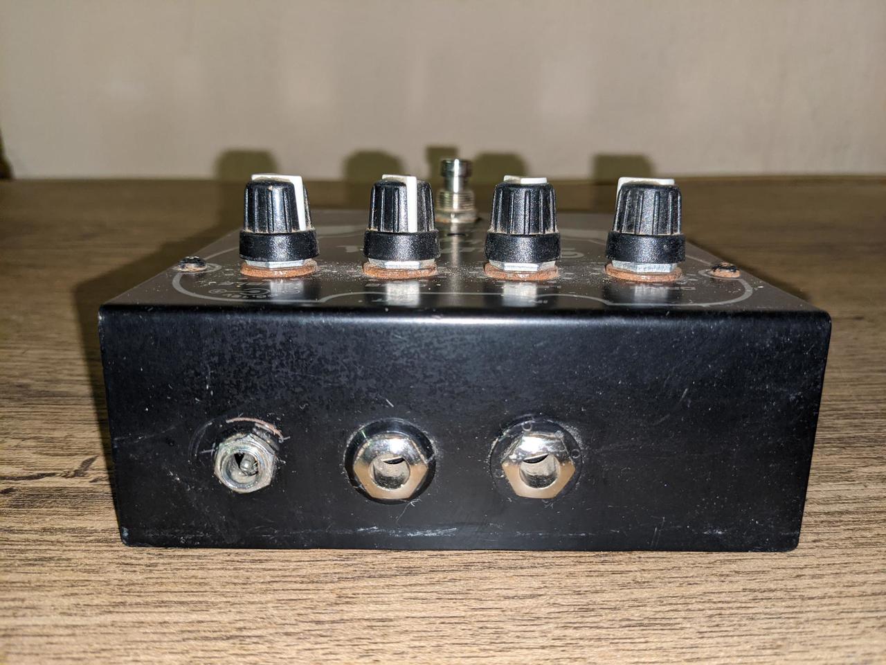 TAURUS ABIGAR DRIVE - BLACK LINE