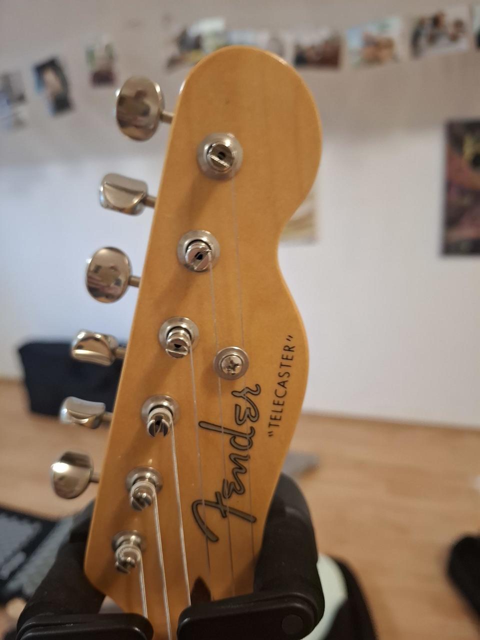 PRODÁM FENDER TELECASTER MIJ