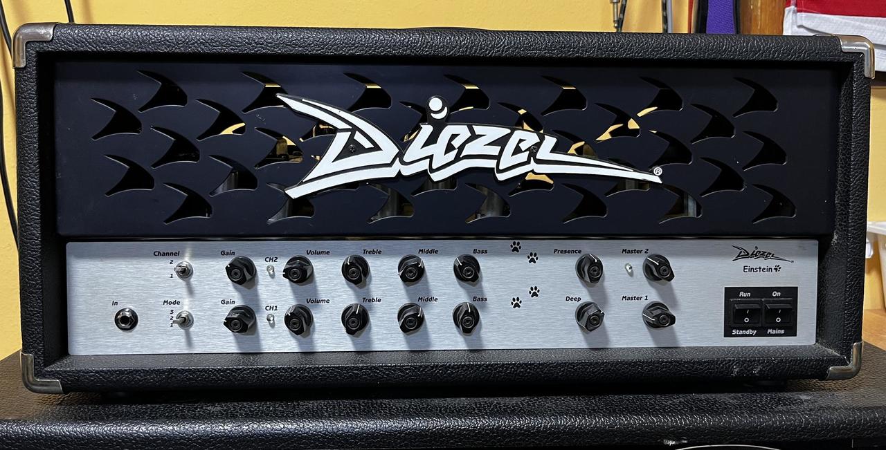 DIEZEL EINSTEIN + DIEZEL Footswitch