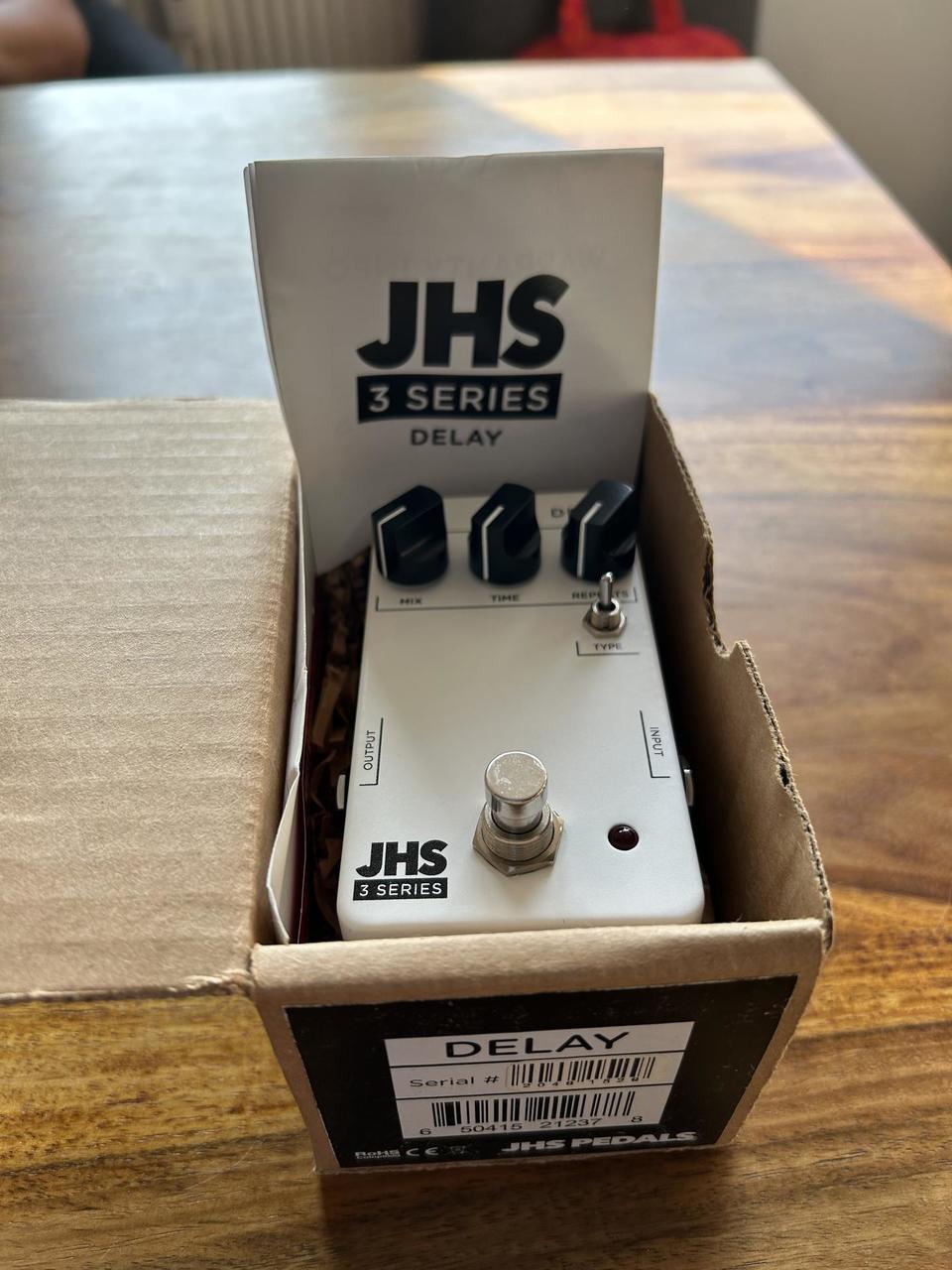 JHS 3 Series Delay pedál