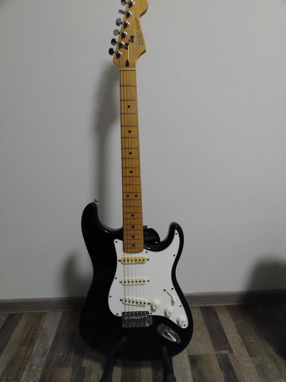 Fender Stratocaster