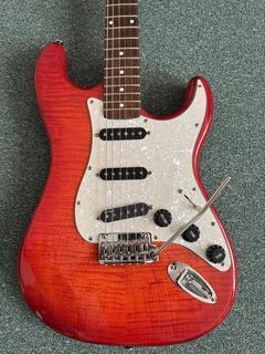 El.kytara Stratokaster BACH (velmi levně)