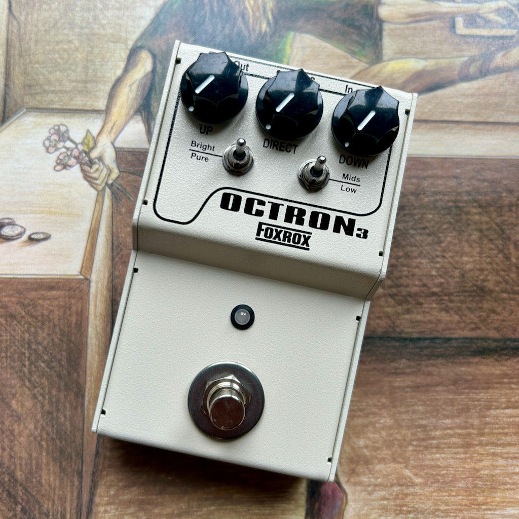 Analogový octaver Foxrox Octron 3