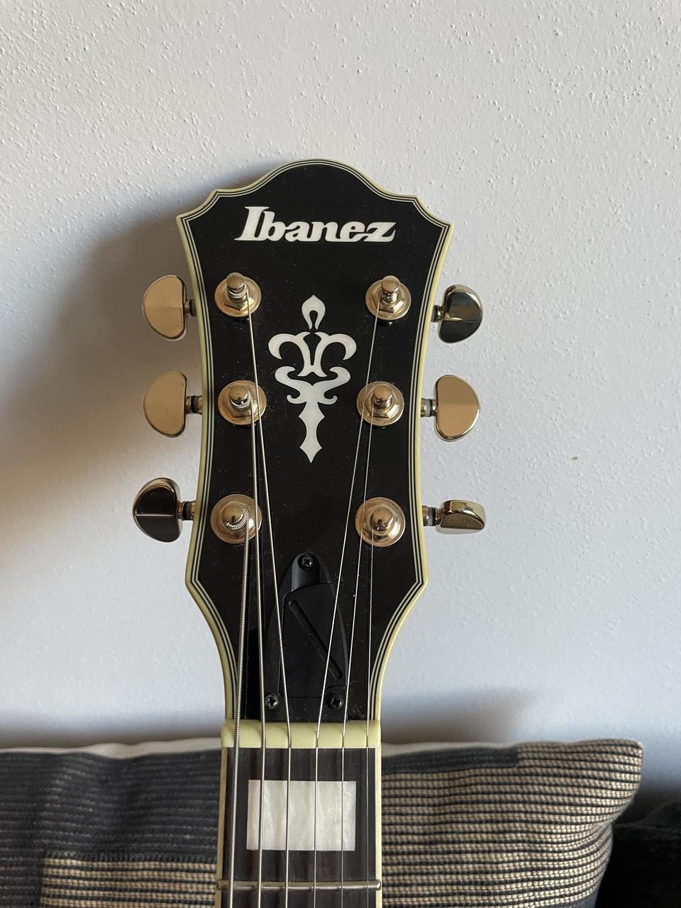Ibanez AM93ME