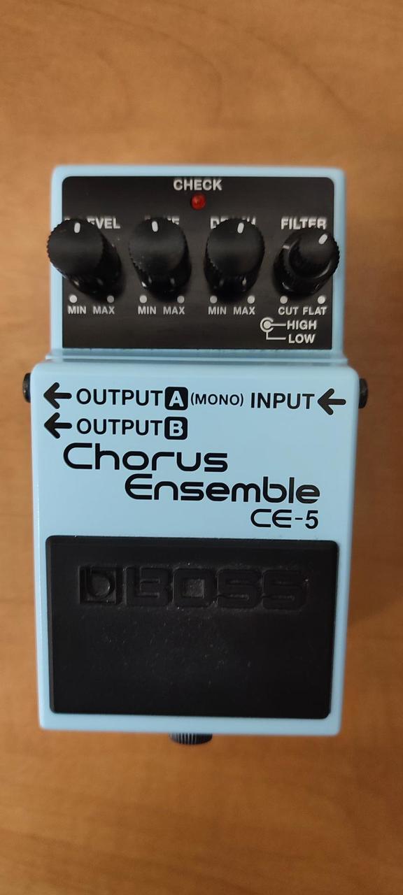 Boss CE-5 Chorus Ensemble