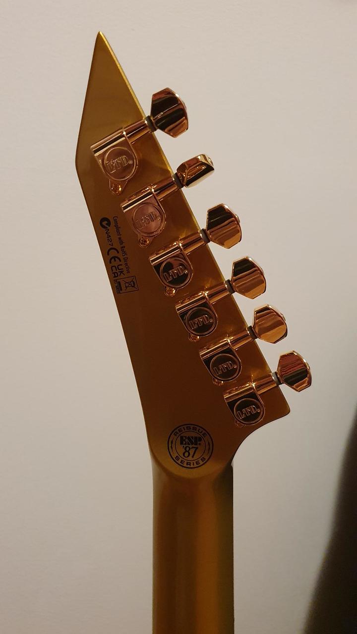 Zánovní kytara ESP LTD M-1 '87 Metallic Gold
