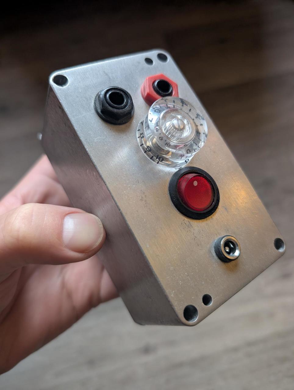 Pedálový zesilovač