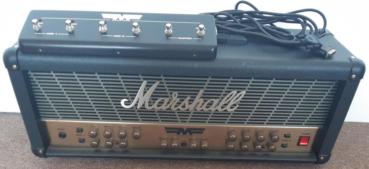 Zesilovač Marshall MF350 s nožním ovládačem Marshall 6Way