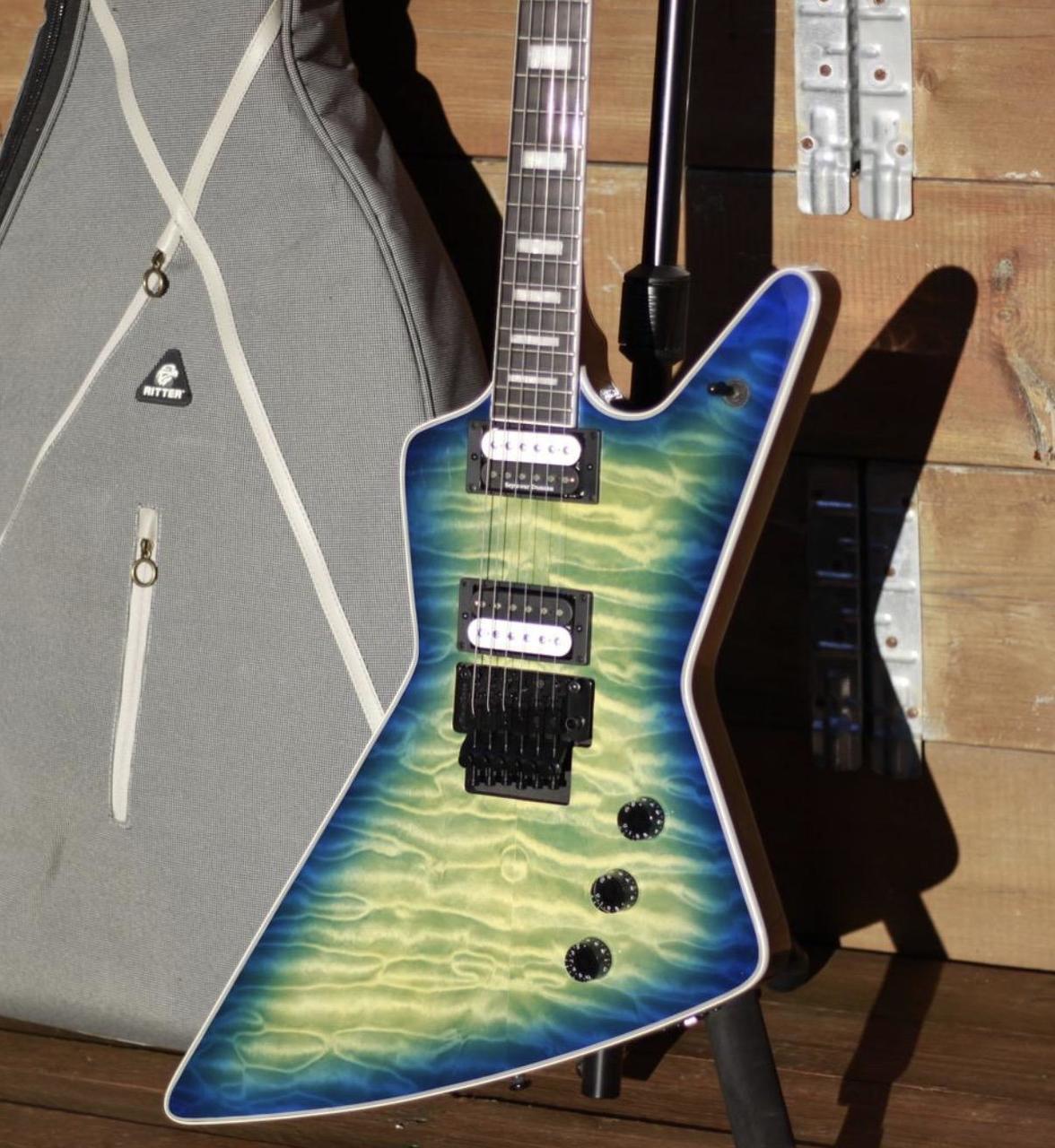 DEAN Z Select Floyd
