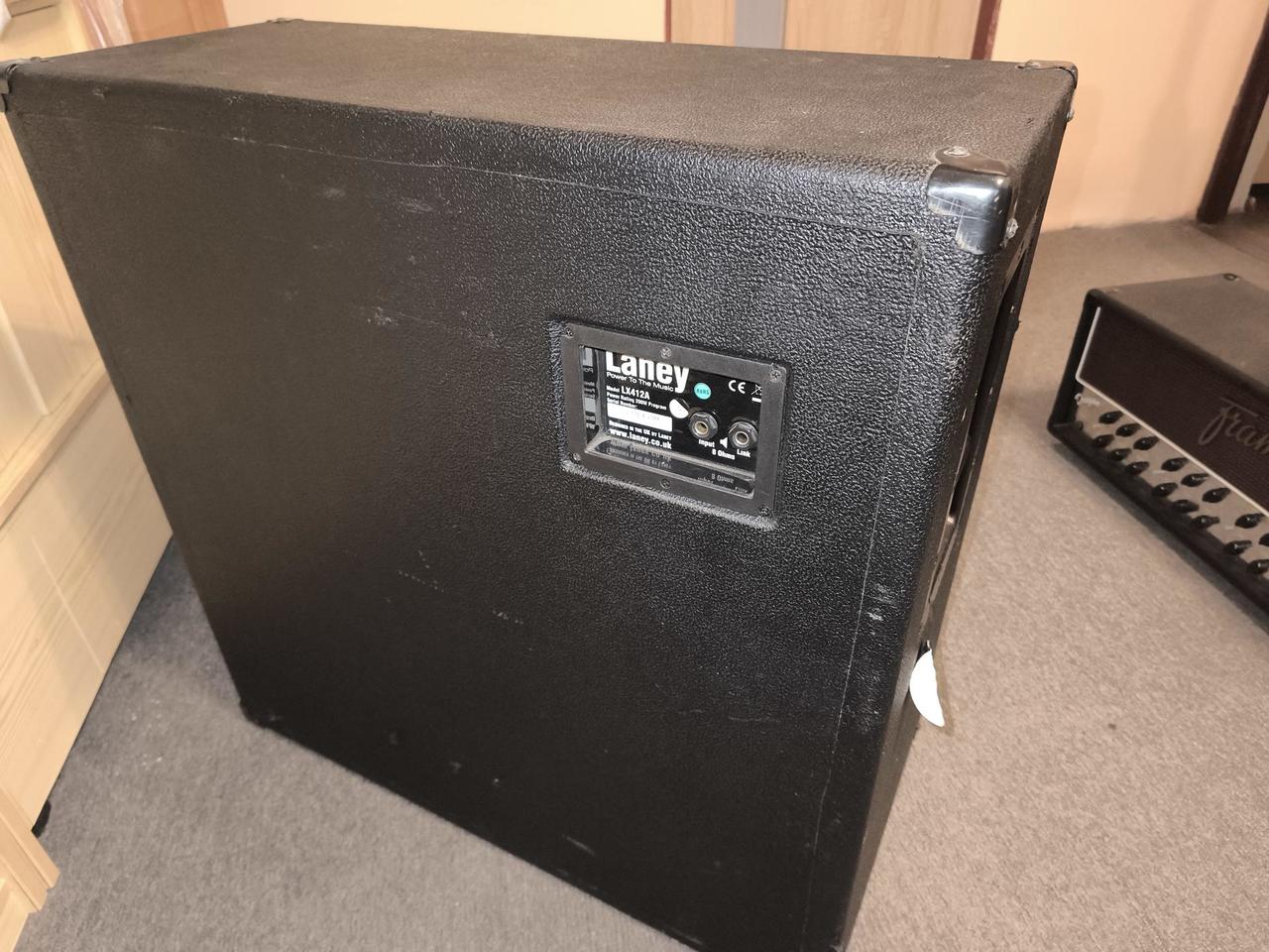 Prodám repro Laney lx412A