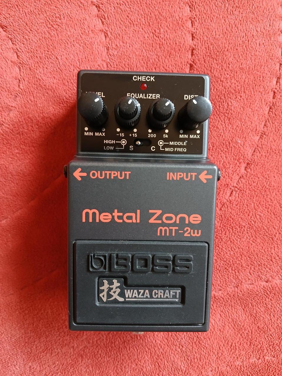 BOSS Metal Zone MT-2W
