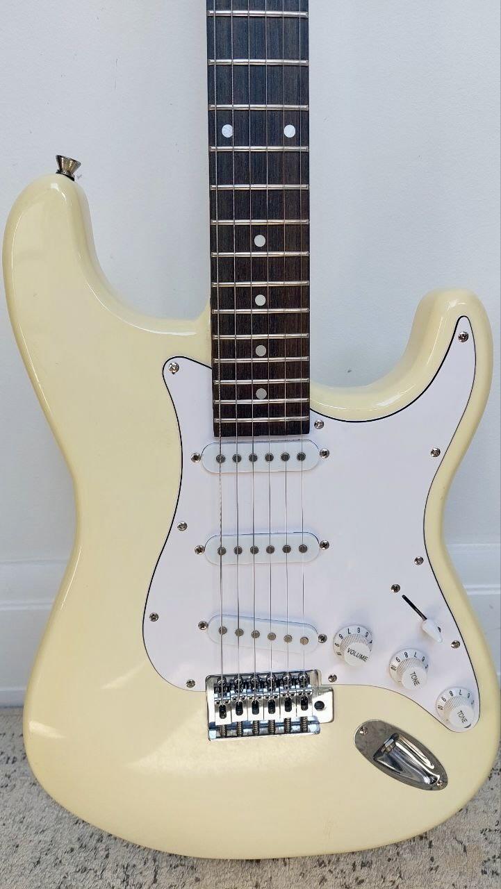 Elektrická kytara Pasadena ST 11