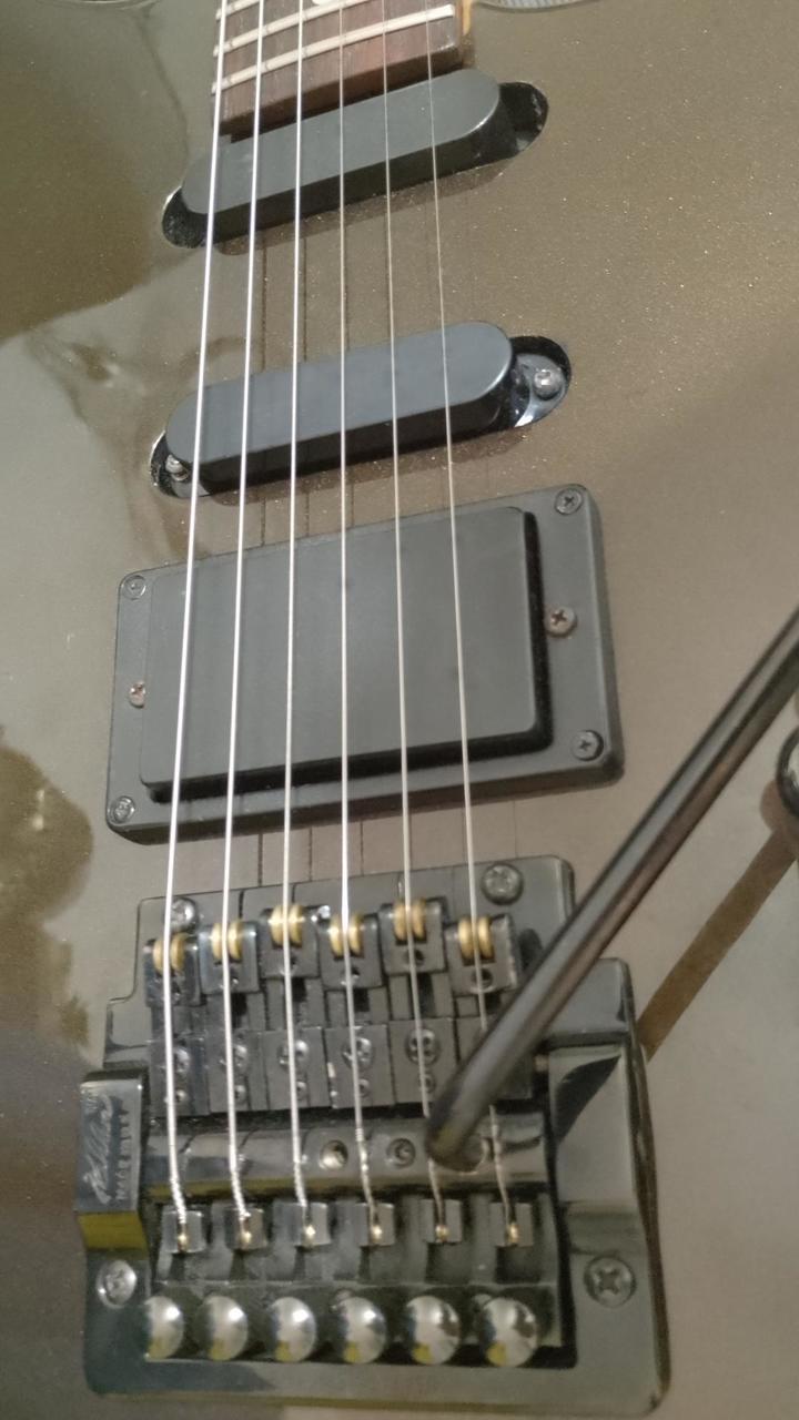 Charvel Model 4 1986 Reservano