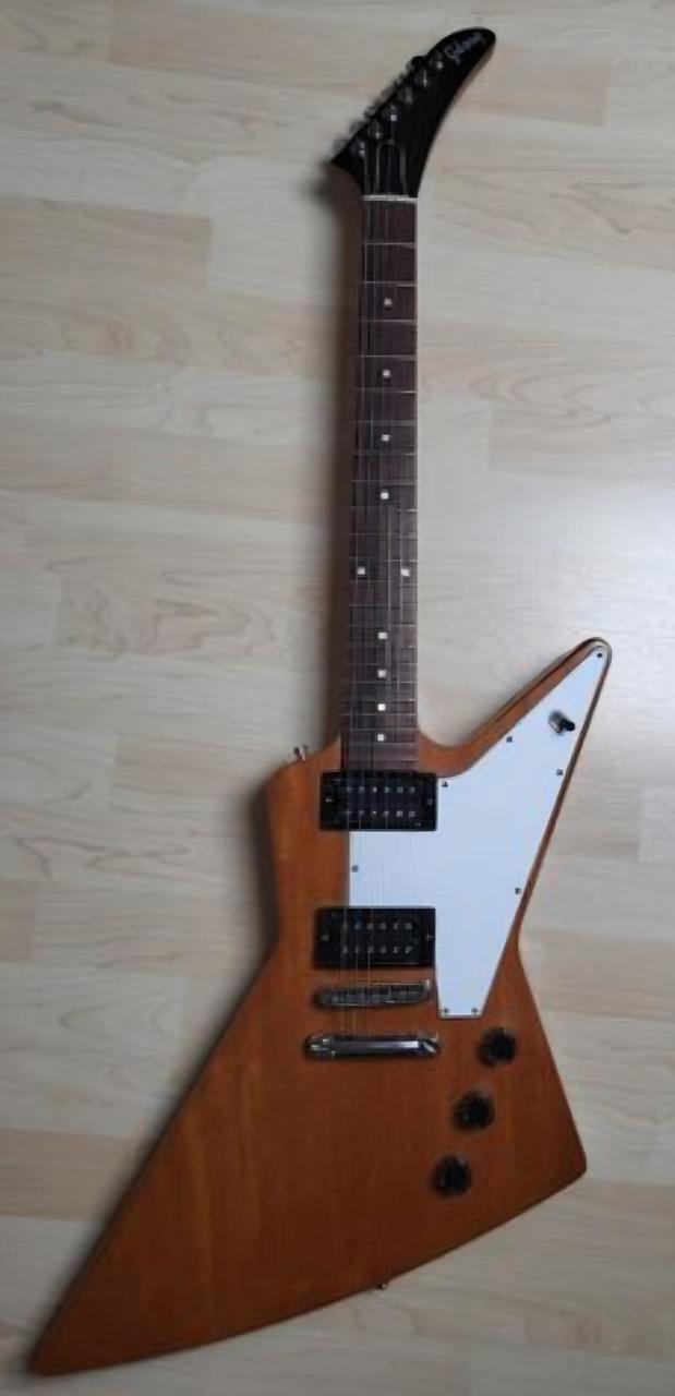 GIBSON Explorer, USA 2021.