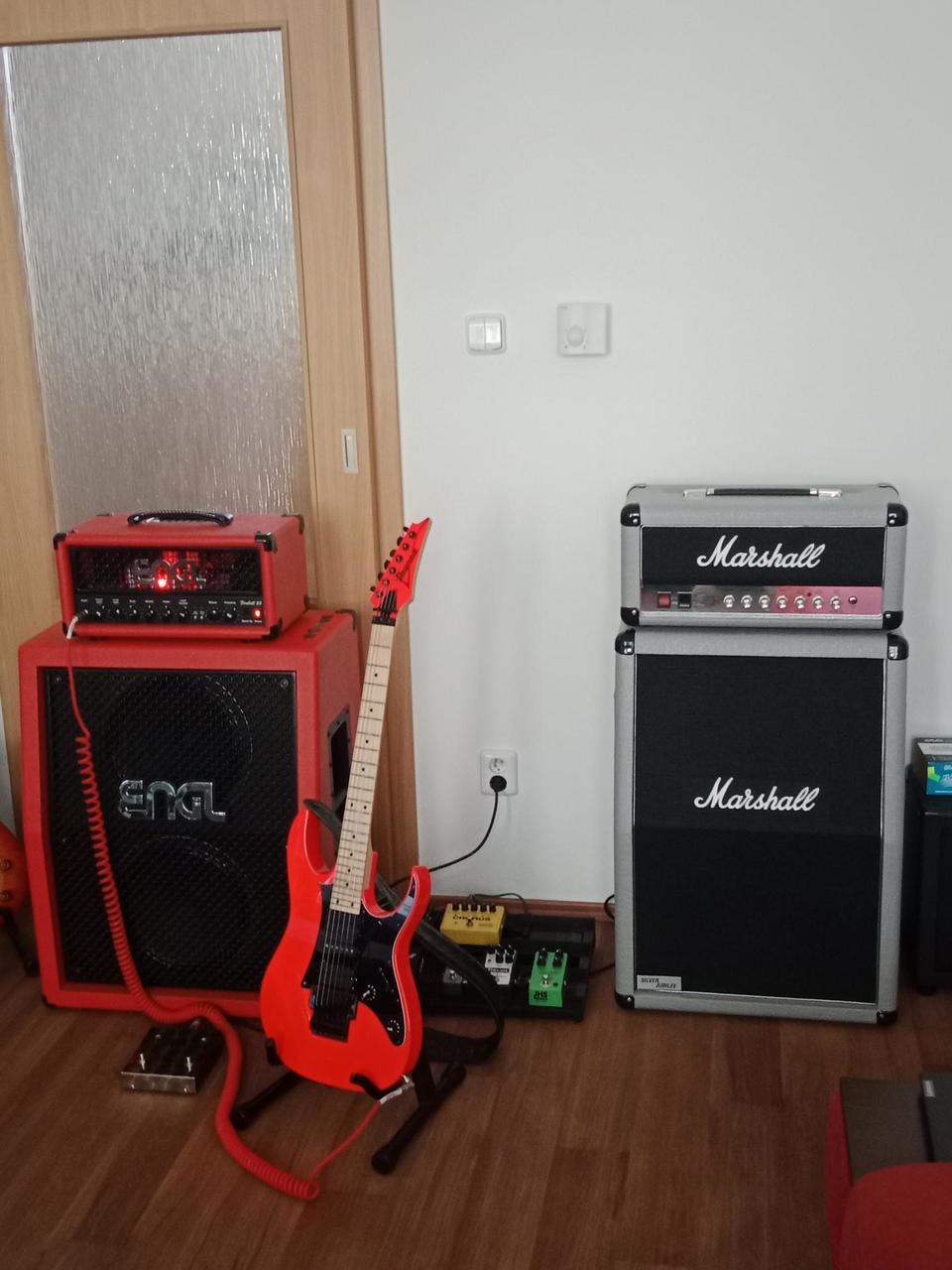 Marshall Silver Jubilee 2525H + reprobox 2536A 212