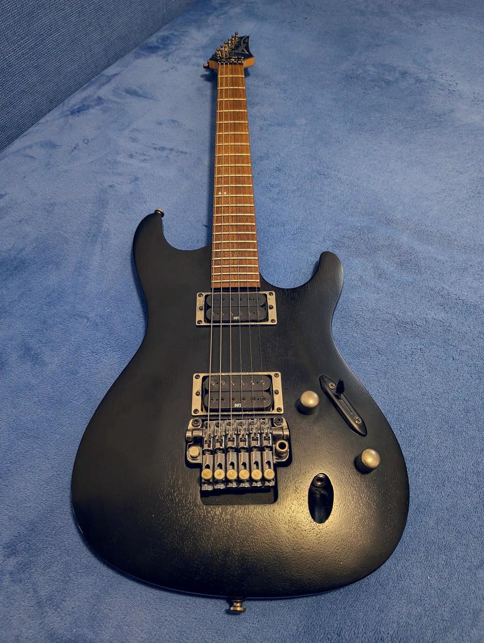 Ibanez S320