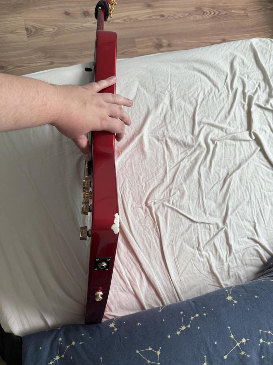 Epiphone Explorer Ruby Red Limited Edition SLEVA