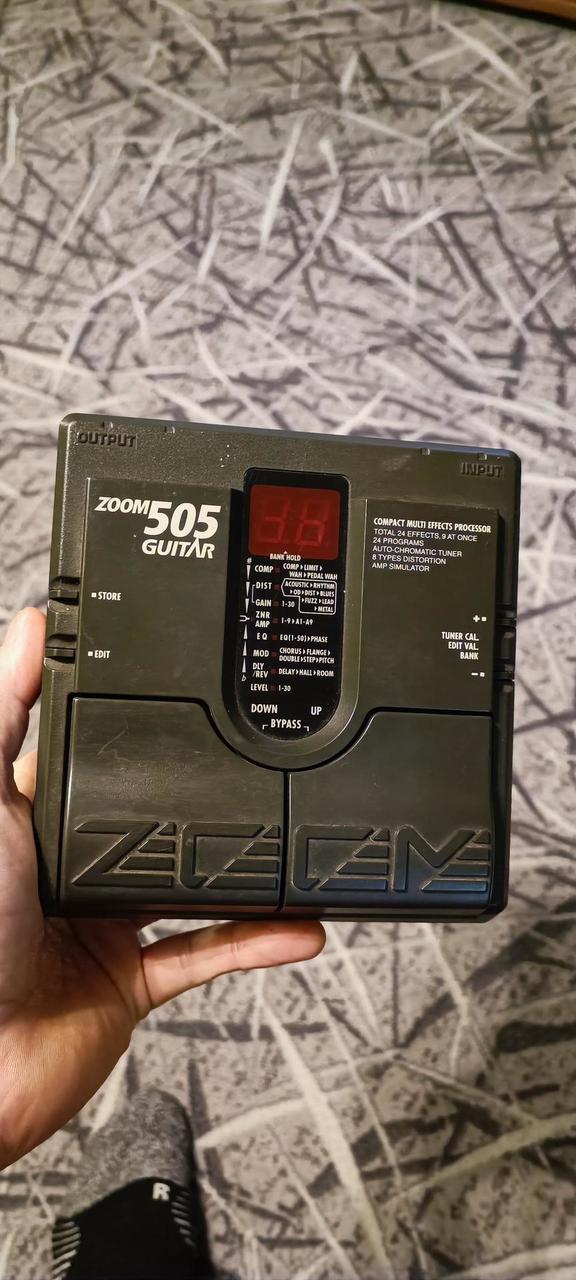 Kytarový Multiefekt - ZOOM 505 GUITAR