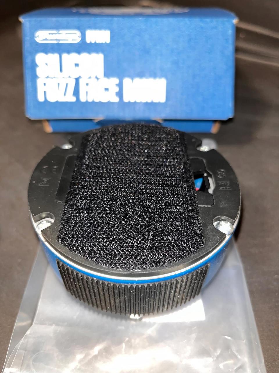 (již raritka) Dunlop FFM1 Silicon Fuzz Face Mini + DÁREK