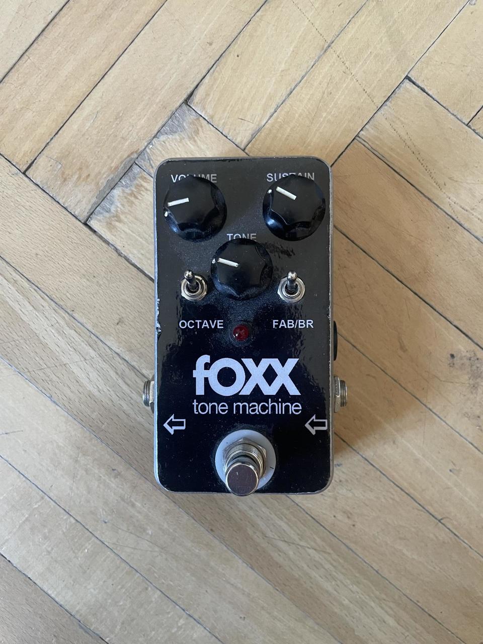 Klon Foxx Tone Machine (octave/fuzz)